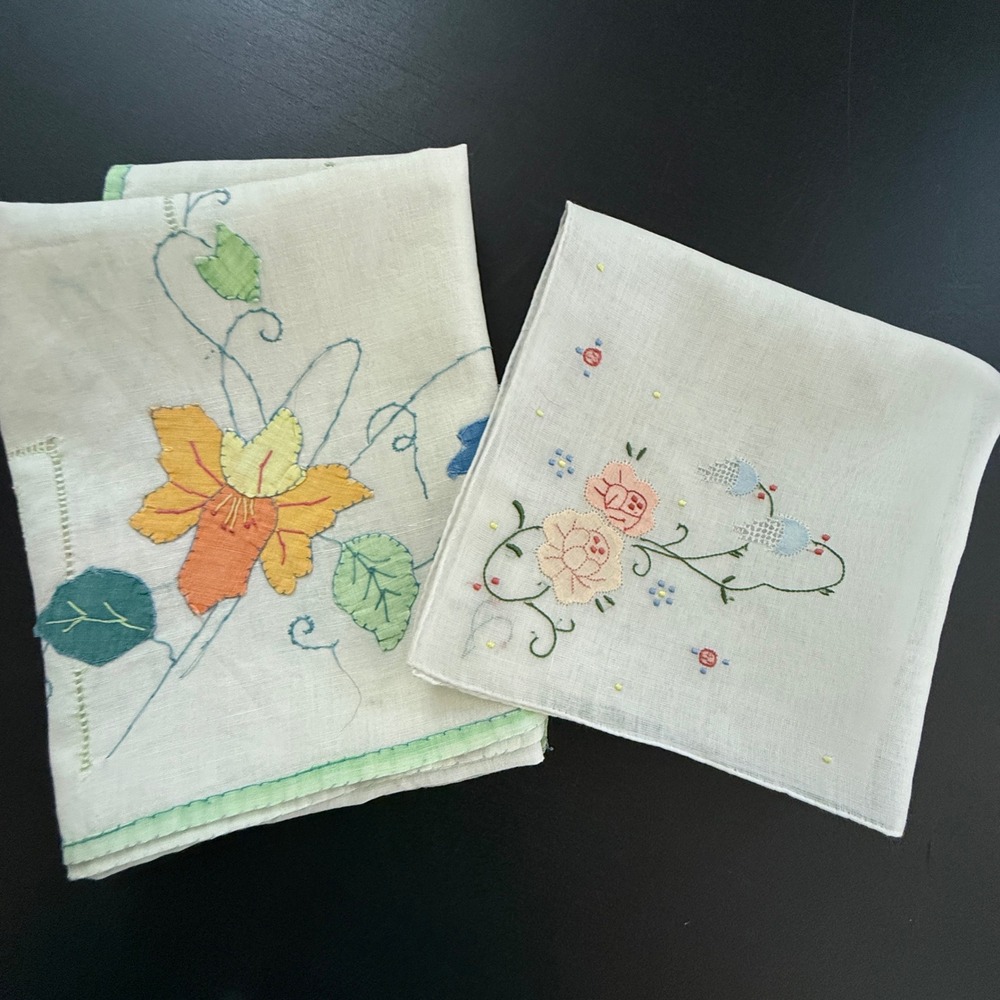Vintage Hand Embroidered‎ Floral Table Runner and Handkerchief Set Green White
